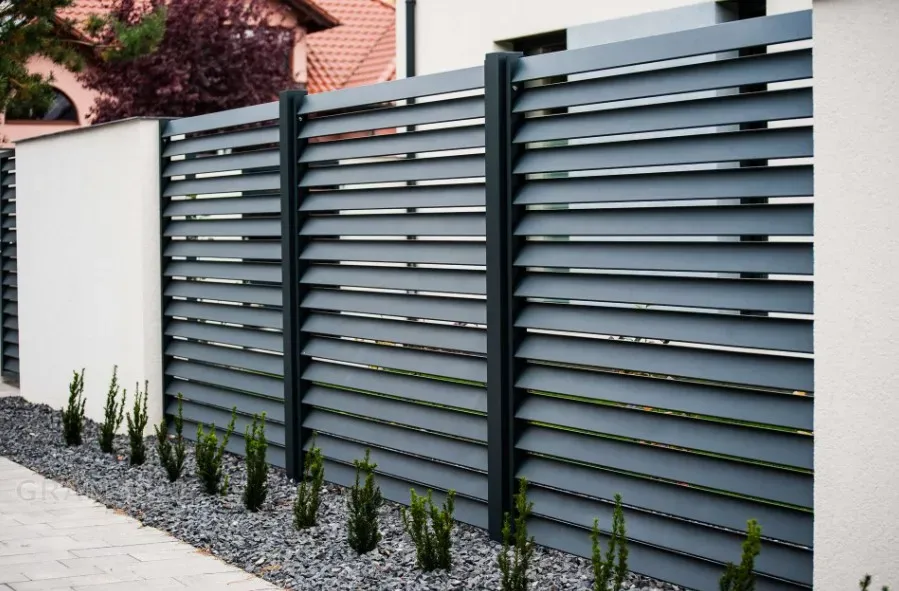 Bahçe Çiti Yapımı