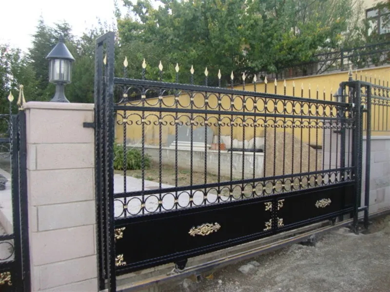 Ferforje Garaj ve Otopark Kapıları