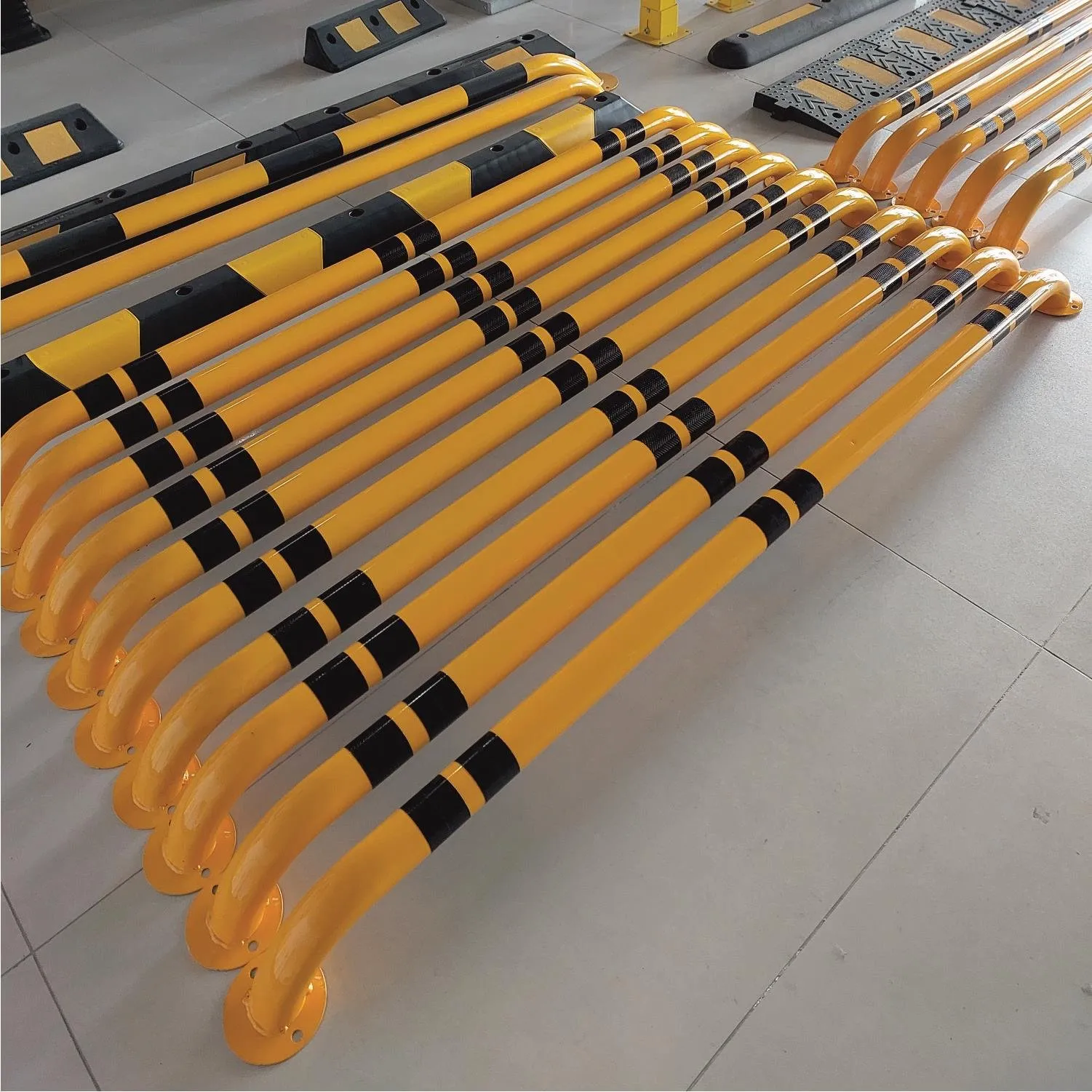 Kapalı Otopark Demir Stoper Montajı